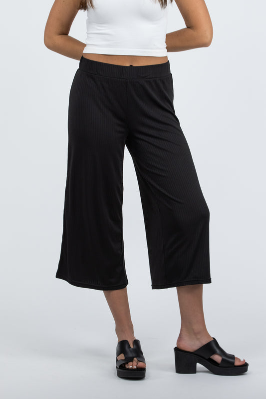 Cooler Than You Women's Ribbed Capri Culottes