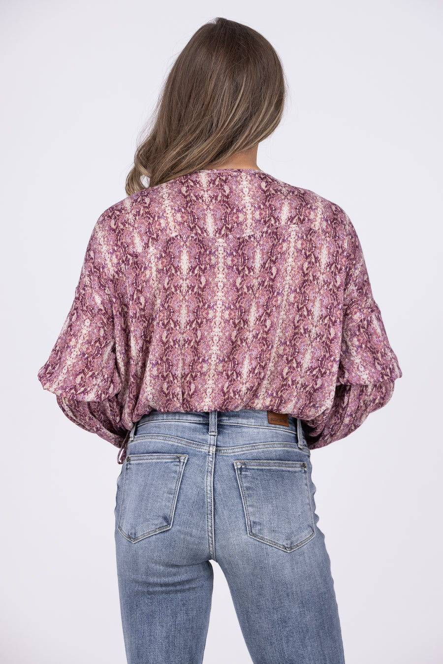 Strings Of Gold Women's Tie Front Long Sleeve Crop Top