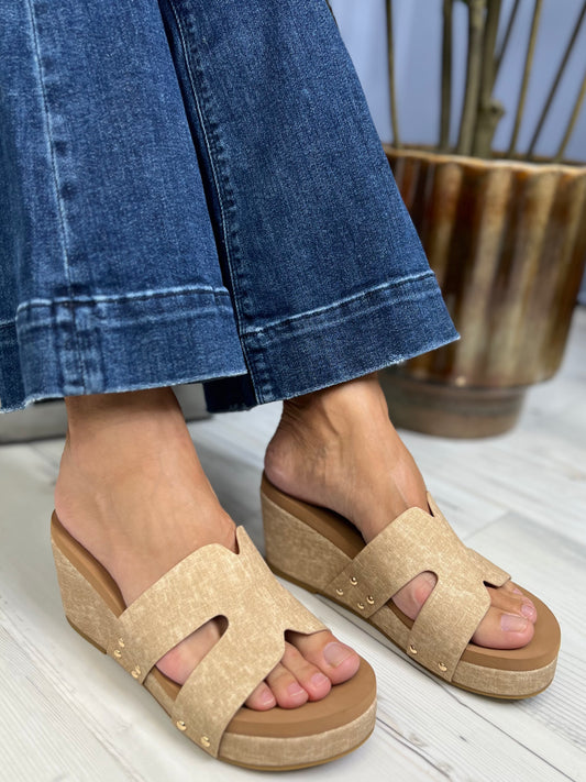 Pierre Dumas Vivian Women's Slide On Wedge Sandal