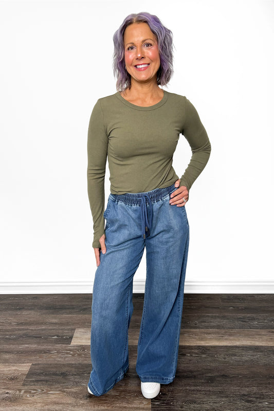 The Helen from Risen: High-Rise Wide Leg Pull On Denim