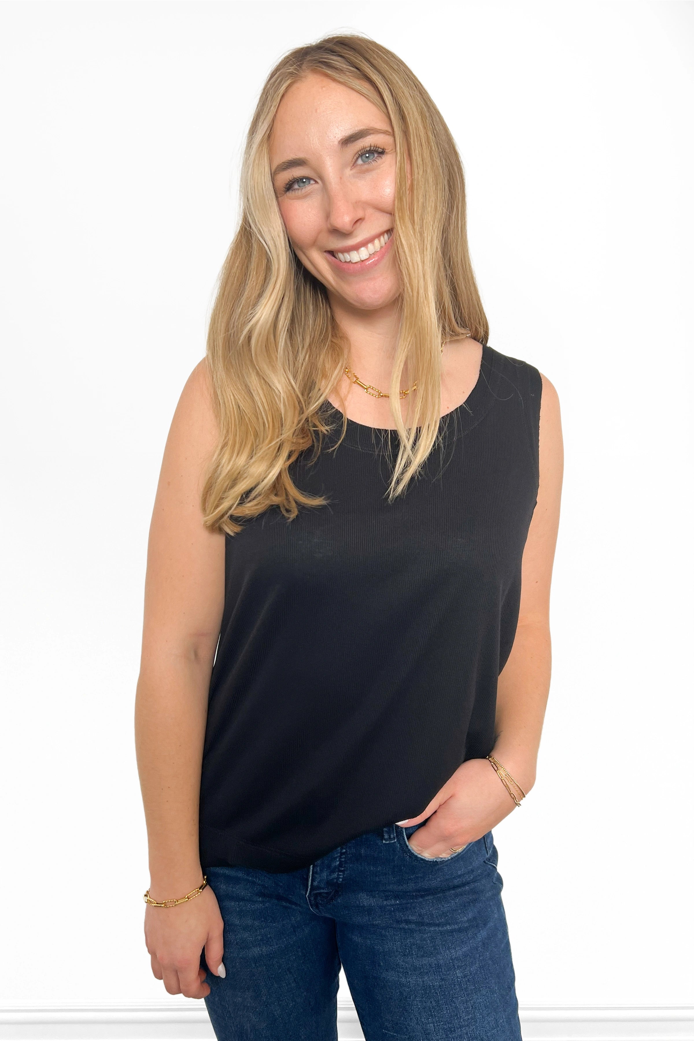 Women's Classic Ribbed Feminine Tank Top – Ava Lane Boutique