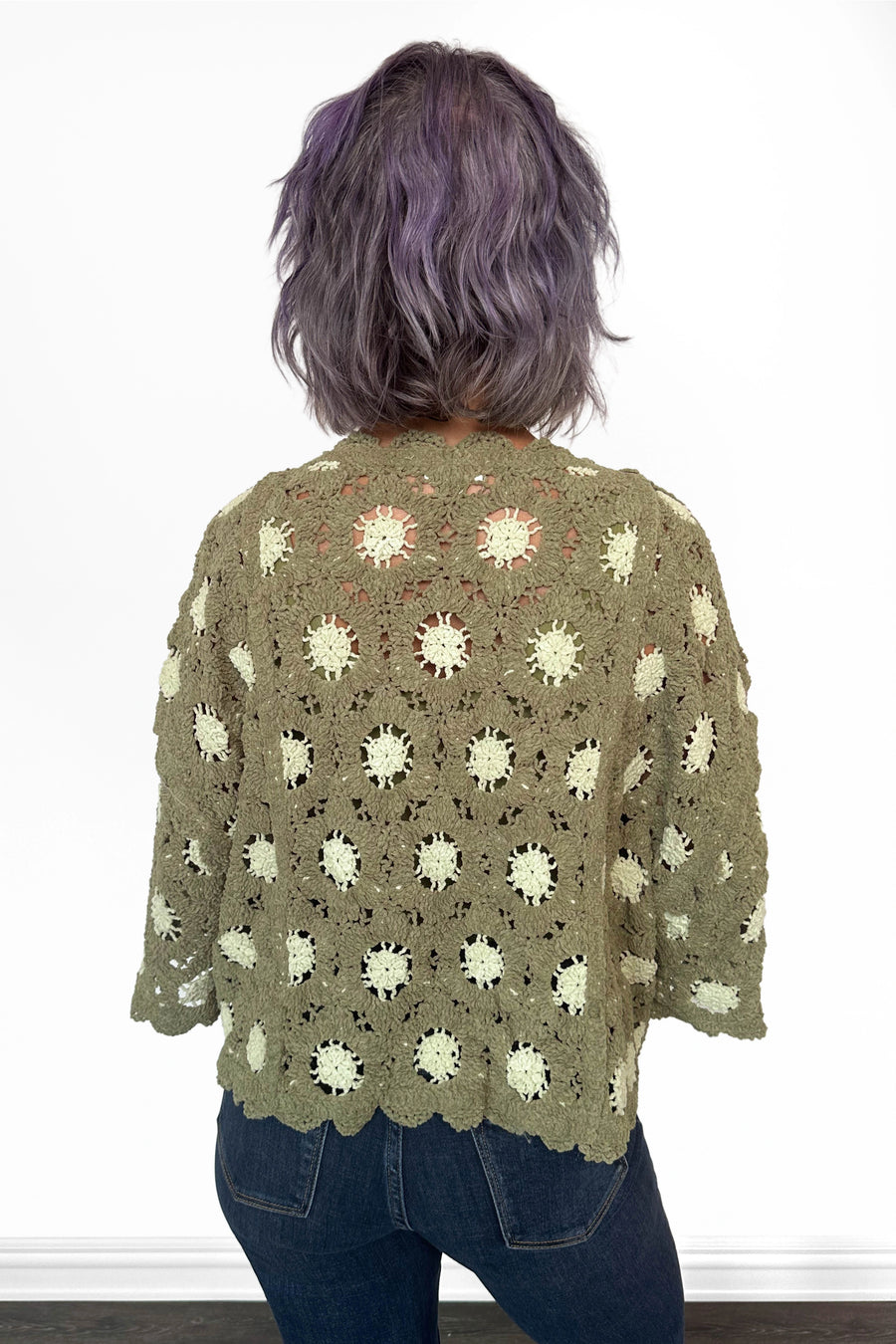 Women's Crochet Round Neck 3/4 Sleeve Top