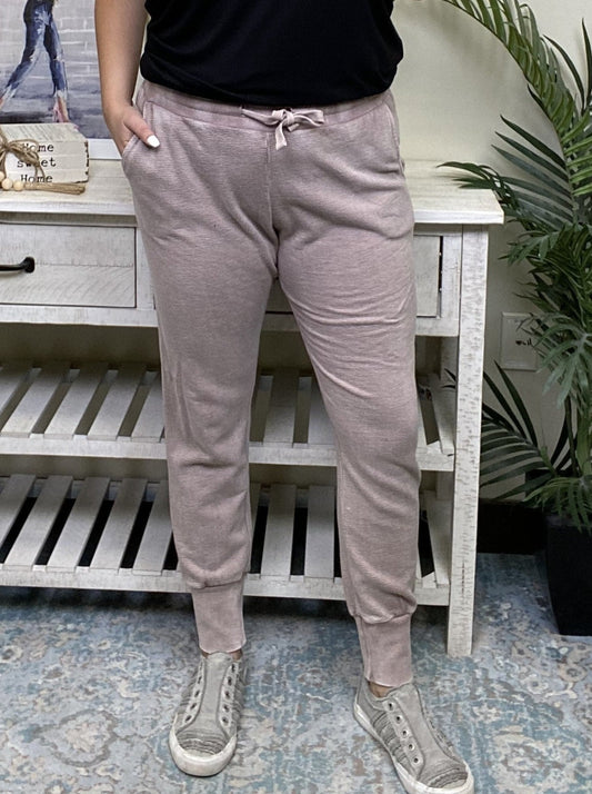 Just Chill'n Women's Cuffed Ankles Joggers