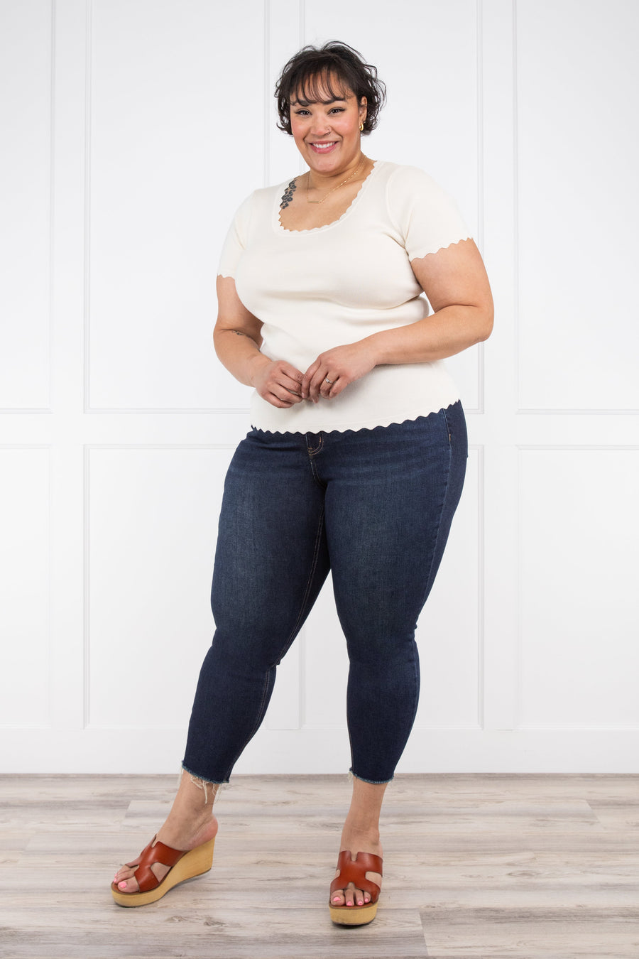 Ray of Sunshine Women's Scallop Sweater Knit Crop Top