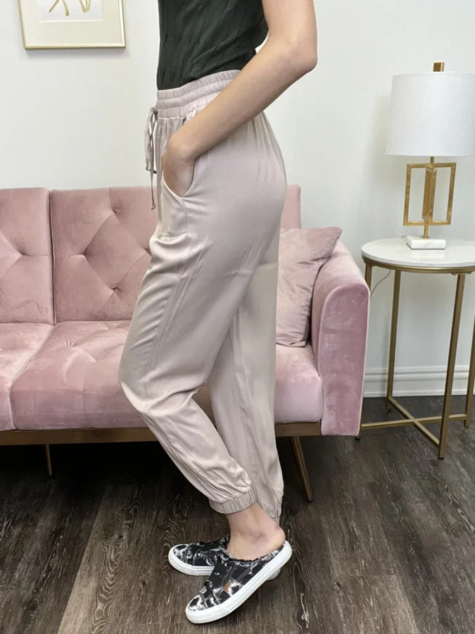 Boat Dock Stroll Women's High-Waist Relaxed Jogger