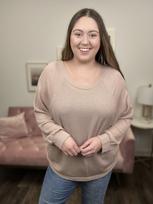 What A Vibe Women's Twist Back Knit Long Sleeve Top *Final Sale*