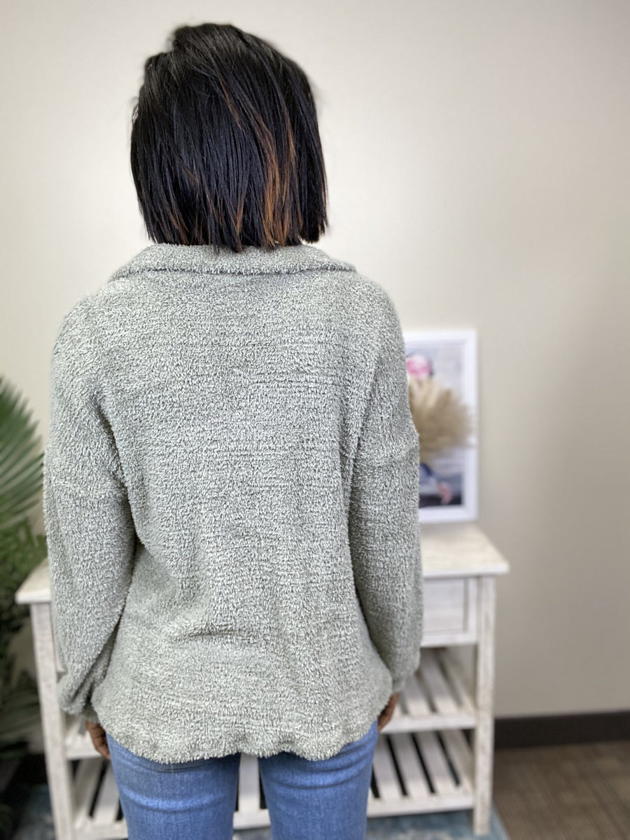 Tell Me Everything Women's Long Sleeve Fuzzy Pullover *Final Sale*