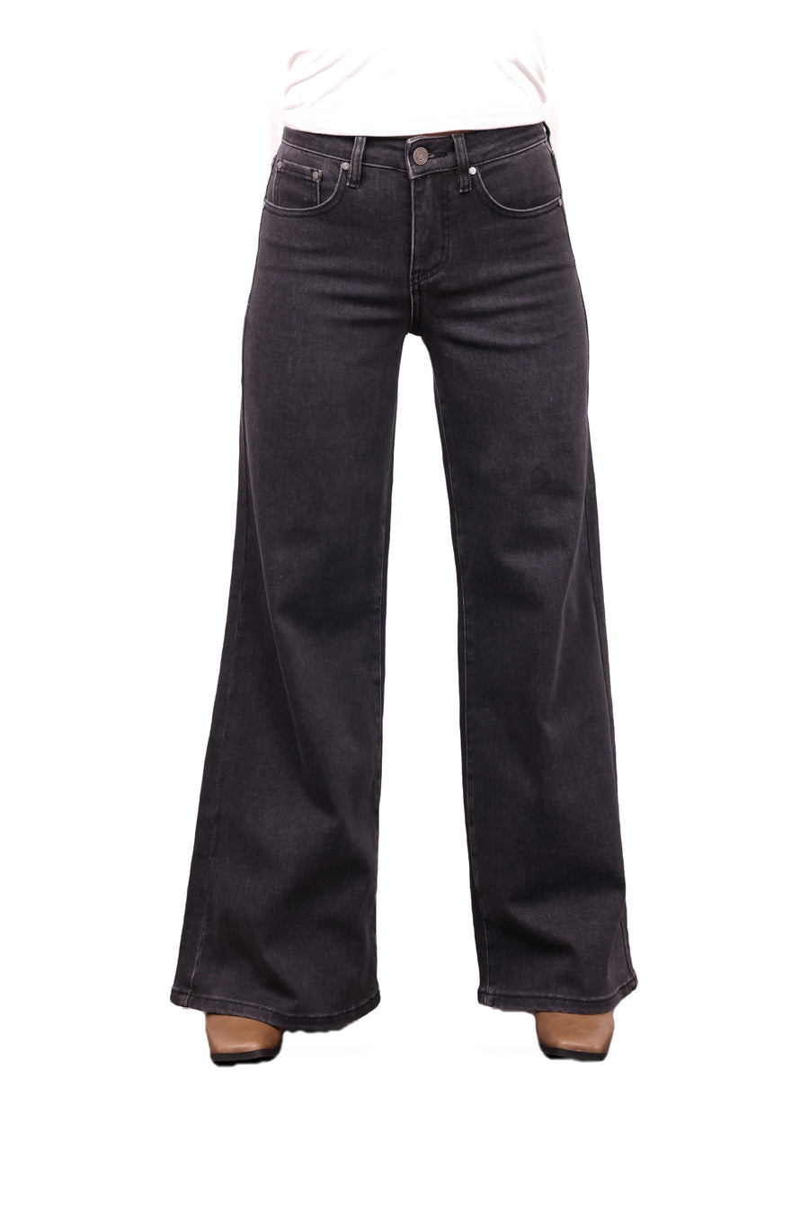 The Kim wide leg jeans in charcoal with boots, front leg detail