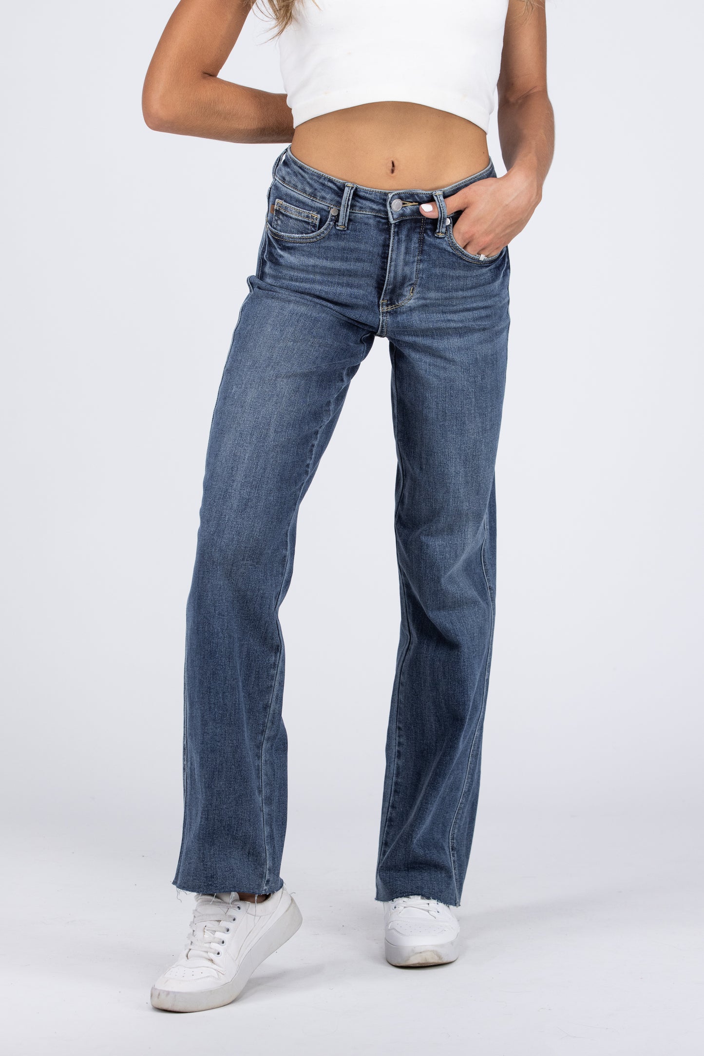 The Lexi from Judy Blue: Mid-Rise Tummy Control Vintage Straight Denim