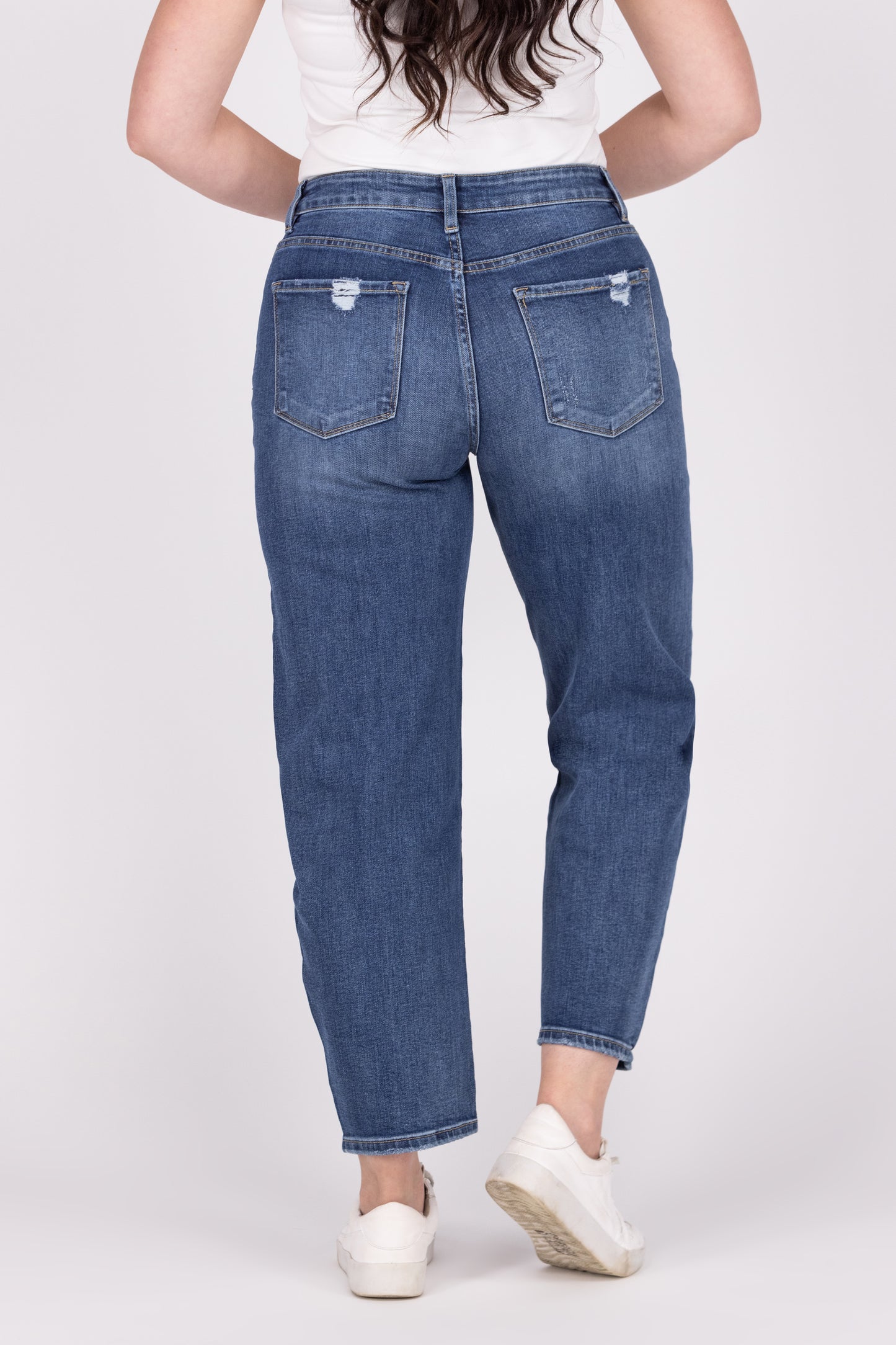 Weekend Get Away from Lovervet: High-Rise Barrel Denim