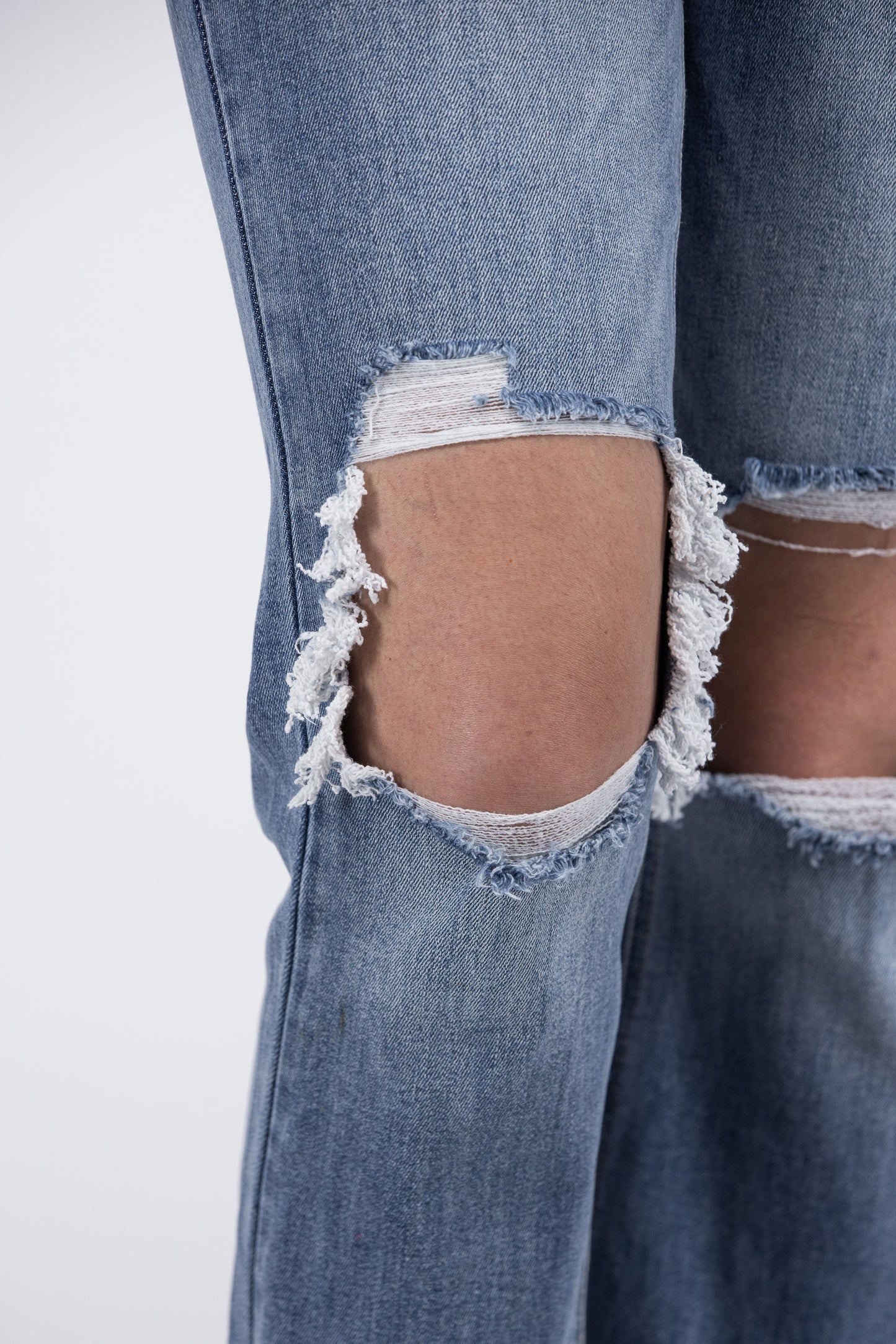 Can't Keep Up from Risen: High-Rise Crop Straight Leg Denim