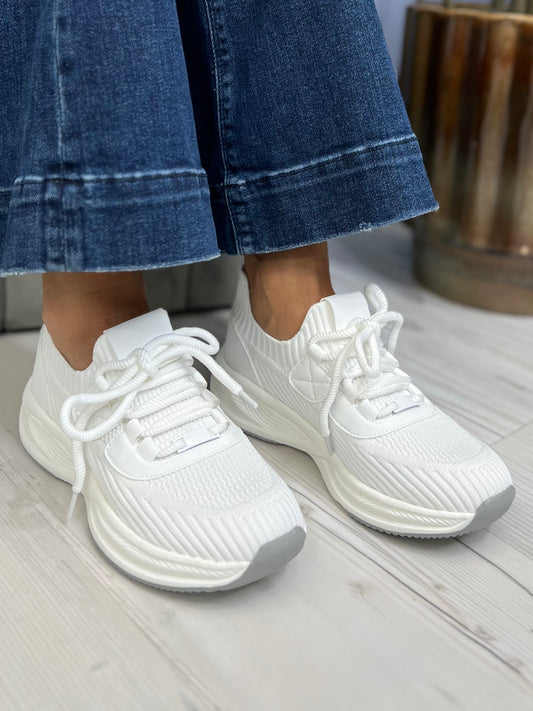 Outwoods Stride Women's Lace Up Knit Sneaker