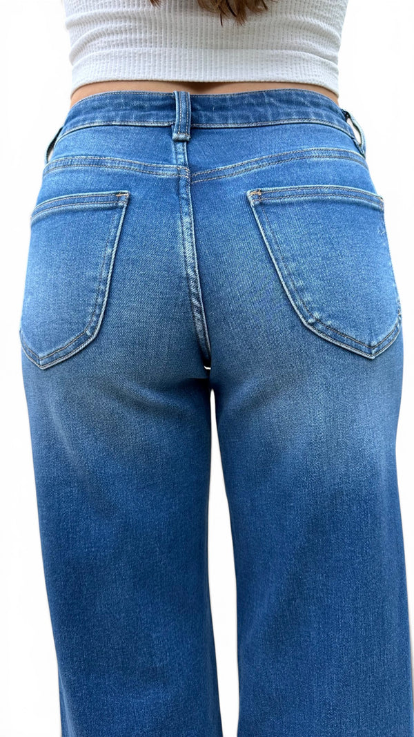 Mid-Rise Tummy Control Vintage Wash Straight Leg Jeans
