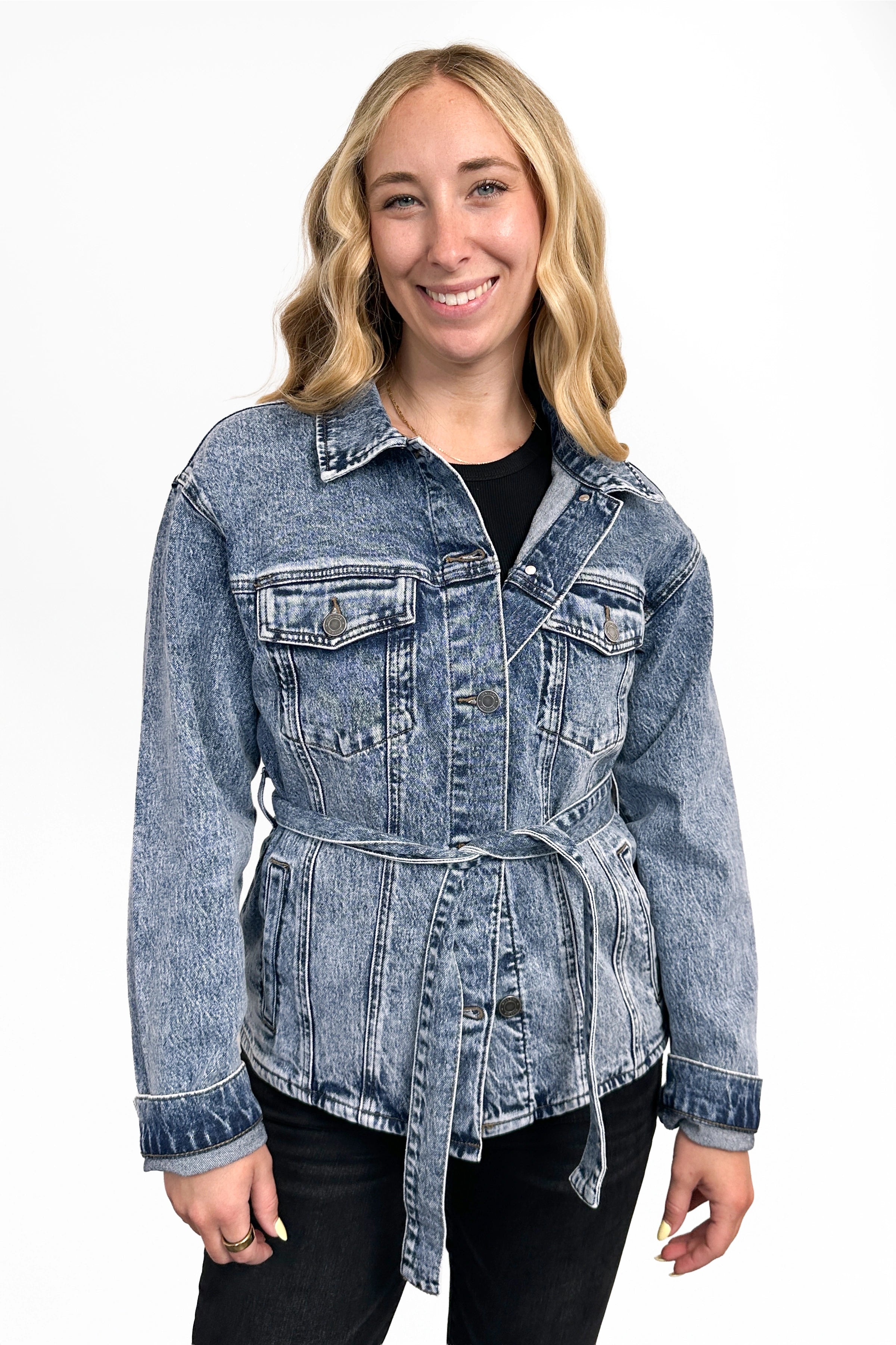 Medium Wash Belted Denim Jacket | Cindy by Ava Lane – Ava Lane