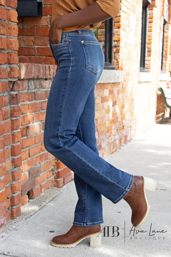 Judy Blue It's The Magic High-Rise Straight Leg Dad Denim