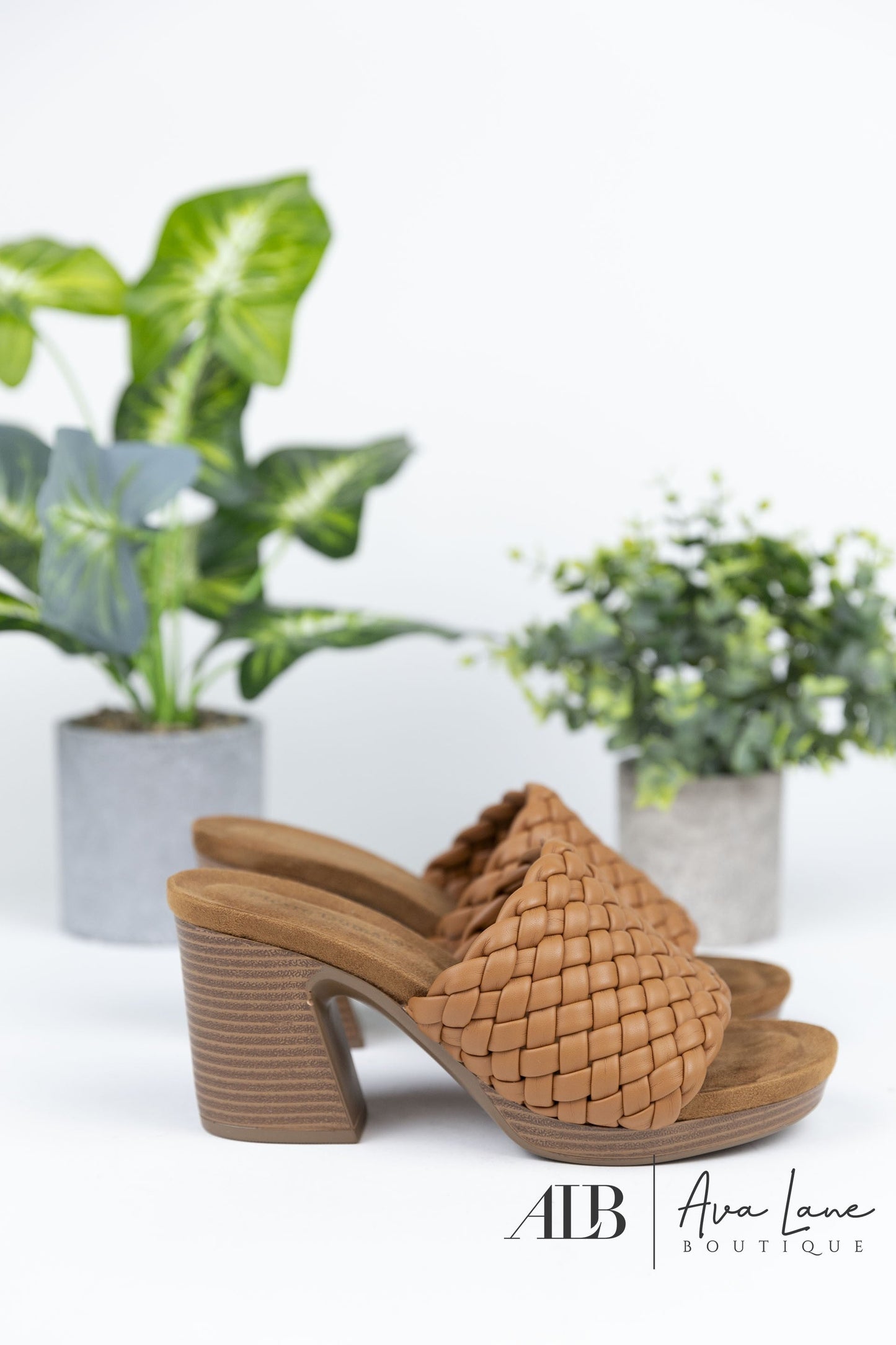 Morgen Woven Mule