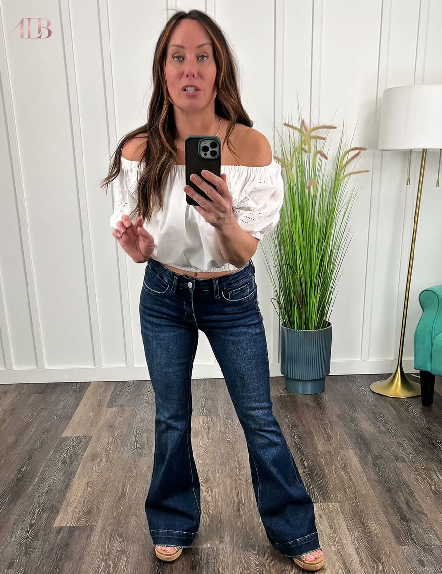 Laura, Ava Lane founder, in the Gwen