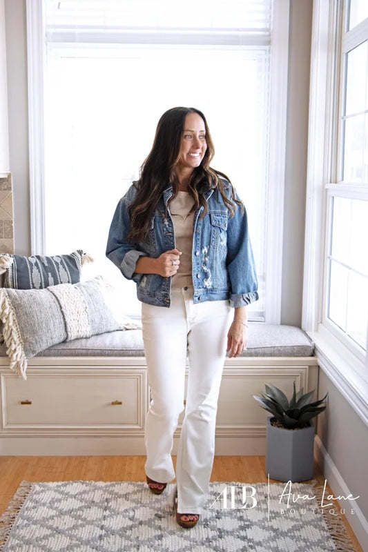 Judy Blue Going To Work Mid-Rise Bootcut White Denim